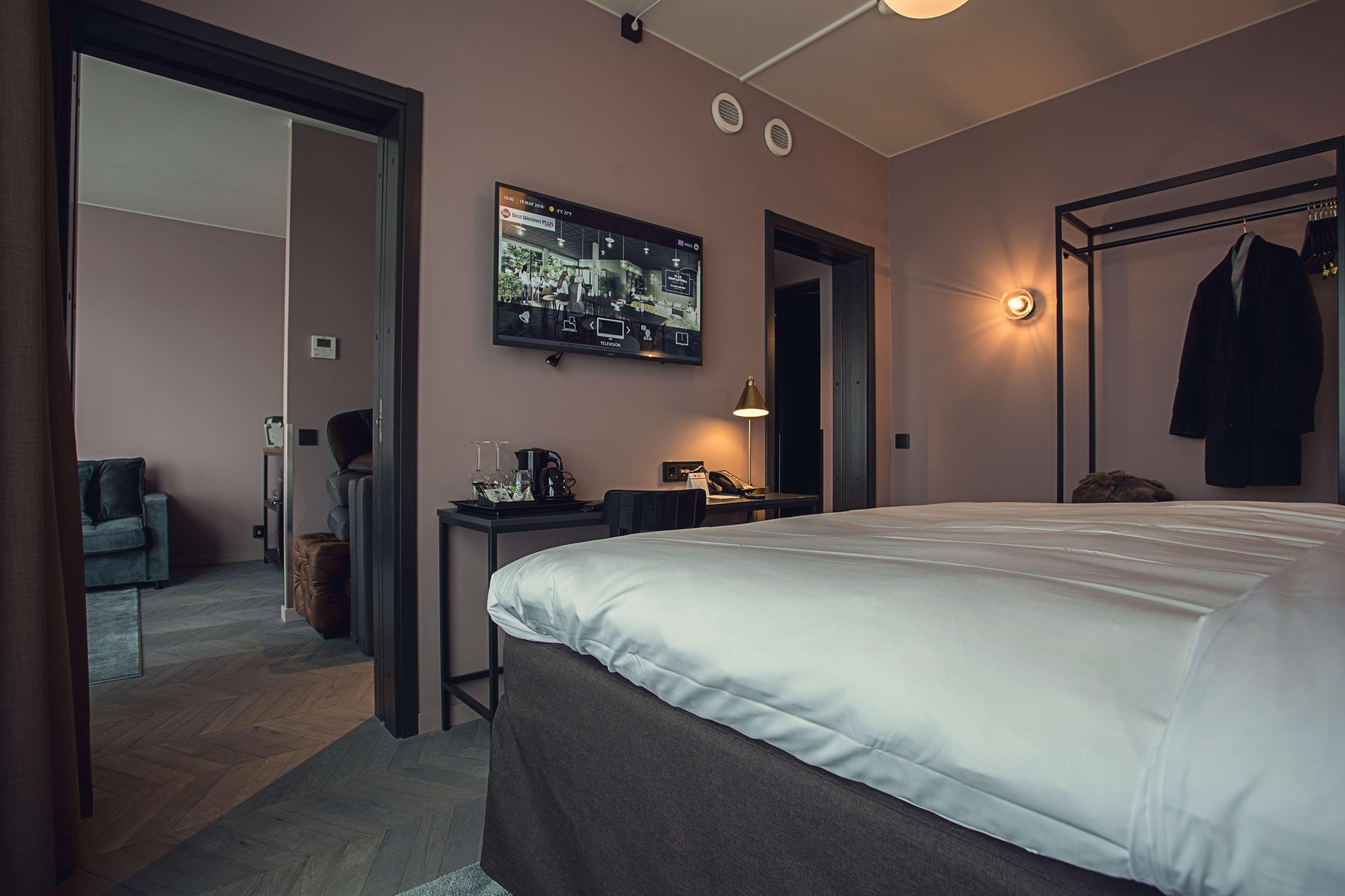 Best Western Plus Fort Worth Forest Hill Inn & Suites Zewnętrze zdjęcie
